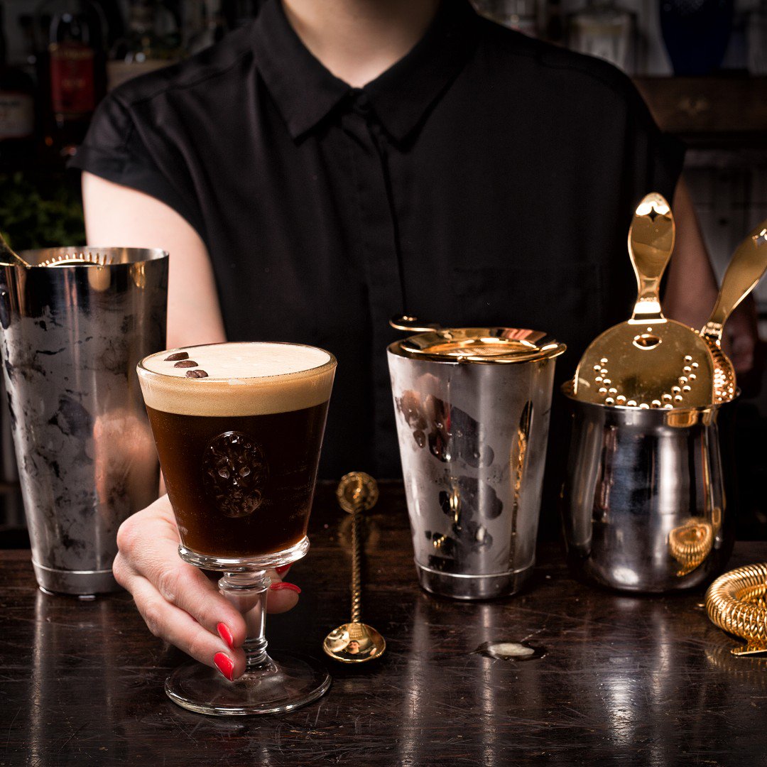 Put your best drink forward this weekend with Bonzer Barware!
.
.
.
.
.
#bonzerbarware #barware #mixology #bartenderlife #bartending #bartools #heritage #mixologist #cocktails #craftcocktails #drinks #bartools #craftedmixology #drinkporn #bartenderworld #spirits #photooftheday https://t.co/9sblECgmnC