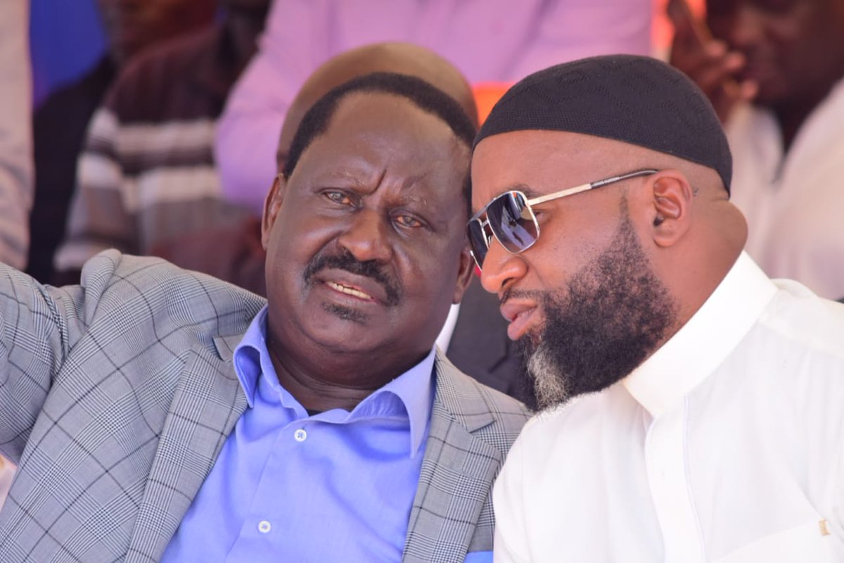 XplitKenya's tweet photo. Today @TheODMparty Leader @RailaOdinga Together with his Deputy @HassanAliJoho met with the Nubian community in Kibra.The ground is singing one beautiful song... #Okoth4kibra .On 7th Nov when #KibraDecides we shall #VoteImran .#KibraNiODM #MbelePamoja https://t.co/09zRA5QWIf