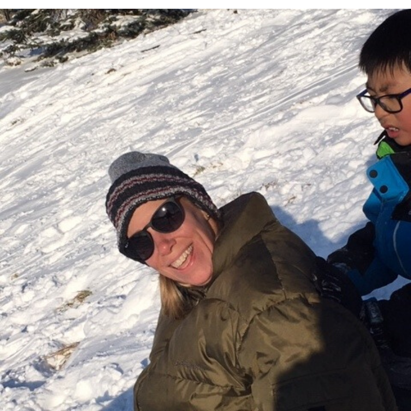 jennstenbak's tweet image. Snow day!  Sledding, snowball fights, hot cocoa...  Grateful for work and business, also grateful for an excuse to slow down and enjoy the snow.   ❄️🥶💙 #snowday #denversnow #movetodenver #denver #coloradosnow #snowlover #fallingsnow #grateful #sledding #snowballfight