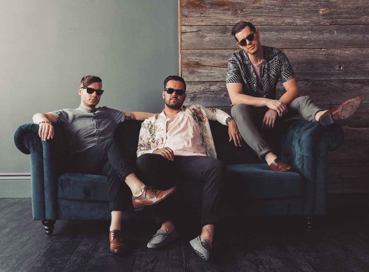 NEW MUSIC / NOV 15

#NewMusicFriday #NewMusicAlert #NewMusic #NewMusicReleases #NewSingle #NewRelease #indieartist #indiemusic #indie #toronto #electronicmusic #alternativemusic #ComingSoon #walkwaves