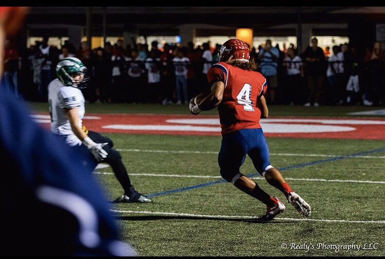 evan_mitchell4's tweet image. @FWBHS_Football Good luck tonight against the school across town!!💪🏽 Bring home the W #TCCU @spolskij see you on the sidelines✊🏽