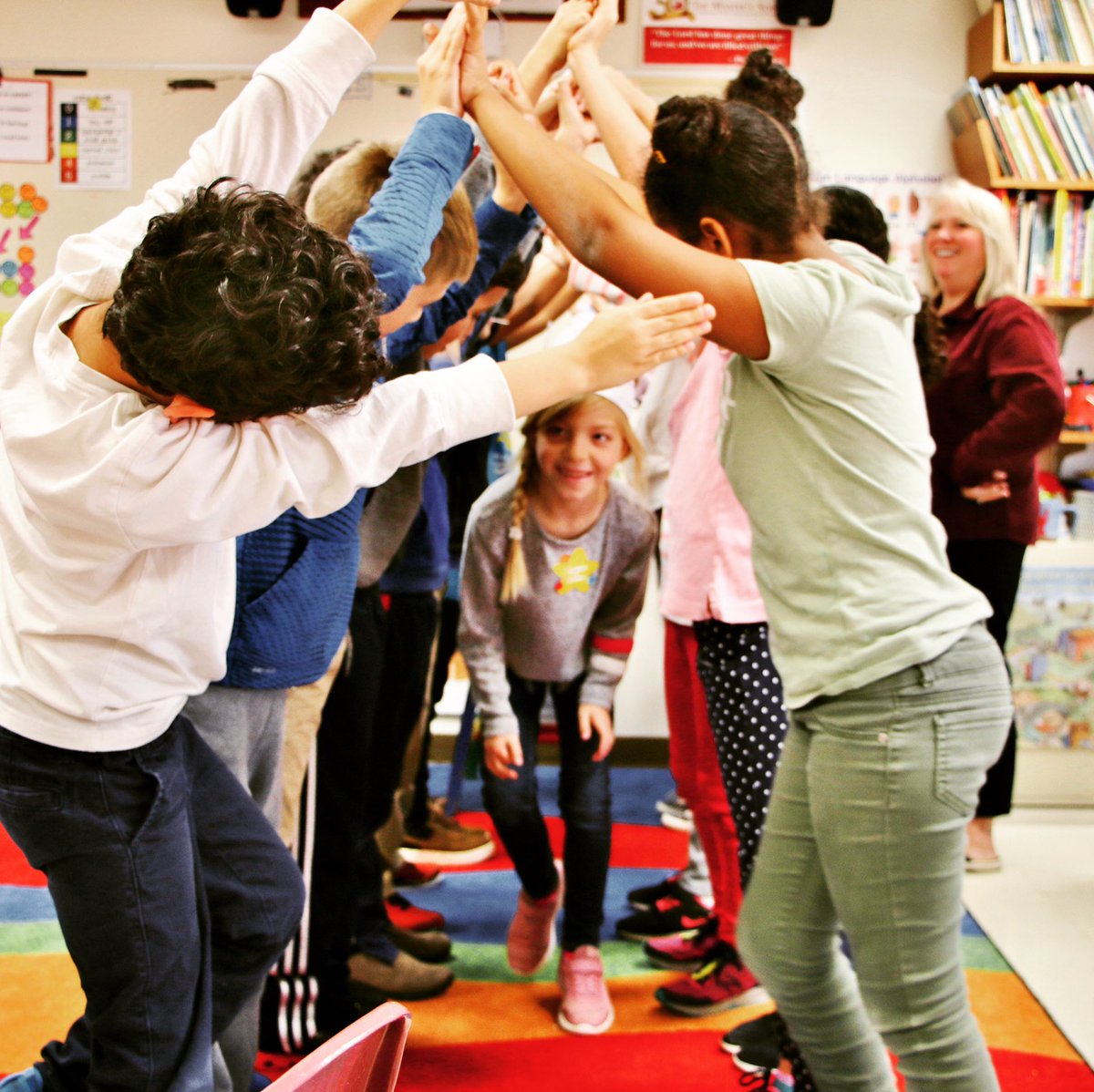 MasterschoolCT's tweet photo. Celebrating the Star of the Week in third grade! https://t.co/uvMA2NEEZ2