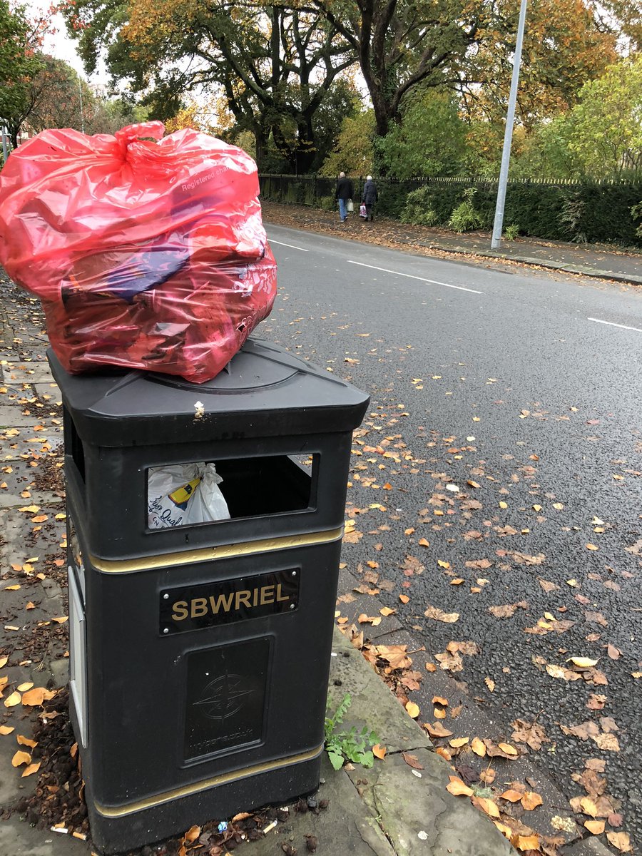 keeppenylantid1's tweet image. @LornaLwyl @cardiffcouncil @KeepWalesTidy  three bags ready and full, left on Minster rd and outside #roathchurchhouse @WaterlooTrees @waterloo_winter @WaterlooFete DIOLCH @CardiffKWT