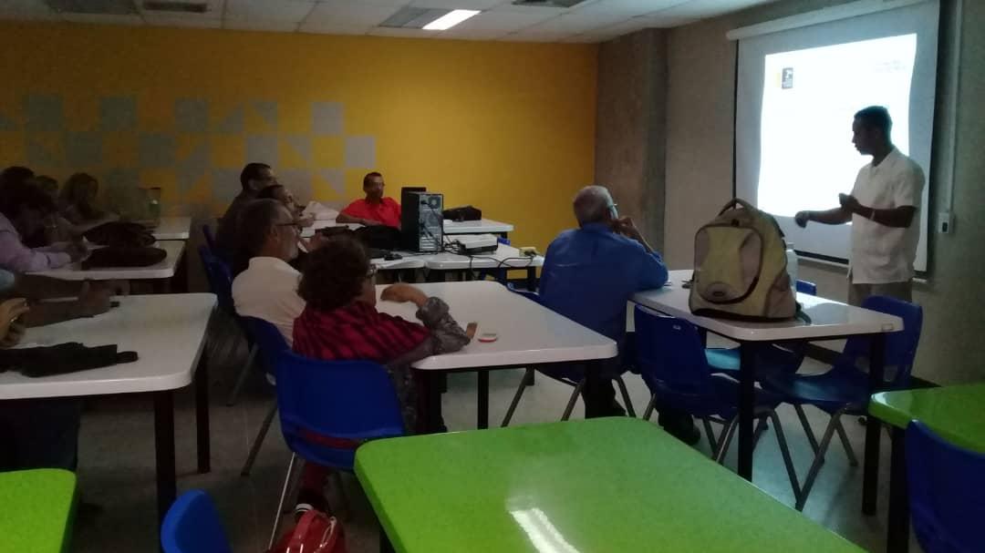 #31Oct
Taller a moderadores y  logisticas del congreso de Historia. Piso 2 gobernación calle 23 con carr 19
En el Marco del 15° Congreso de Historia y 2° Congreso Internacional de Historia Local
#TodoPorTiLara 
#CongresoDeHistoriaLara
<a href="/PnfaQuibor/">Religiosidad Africana</a>
@CNH_Ven
<a href="/gestionperfecta/">Carmen Meléndez</a>