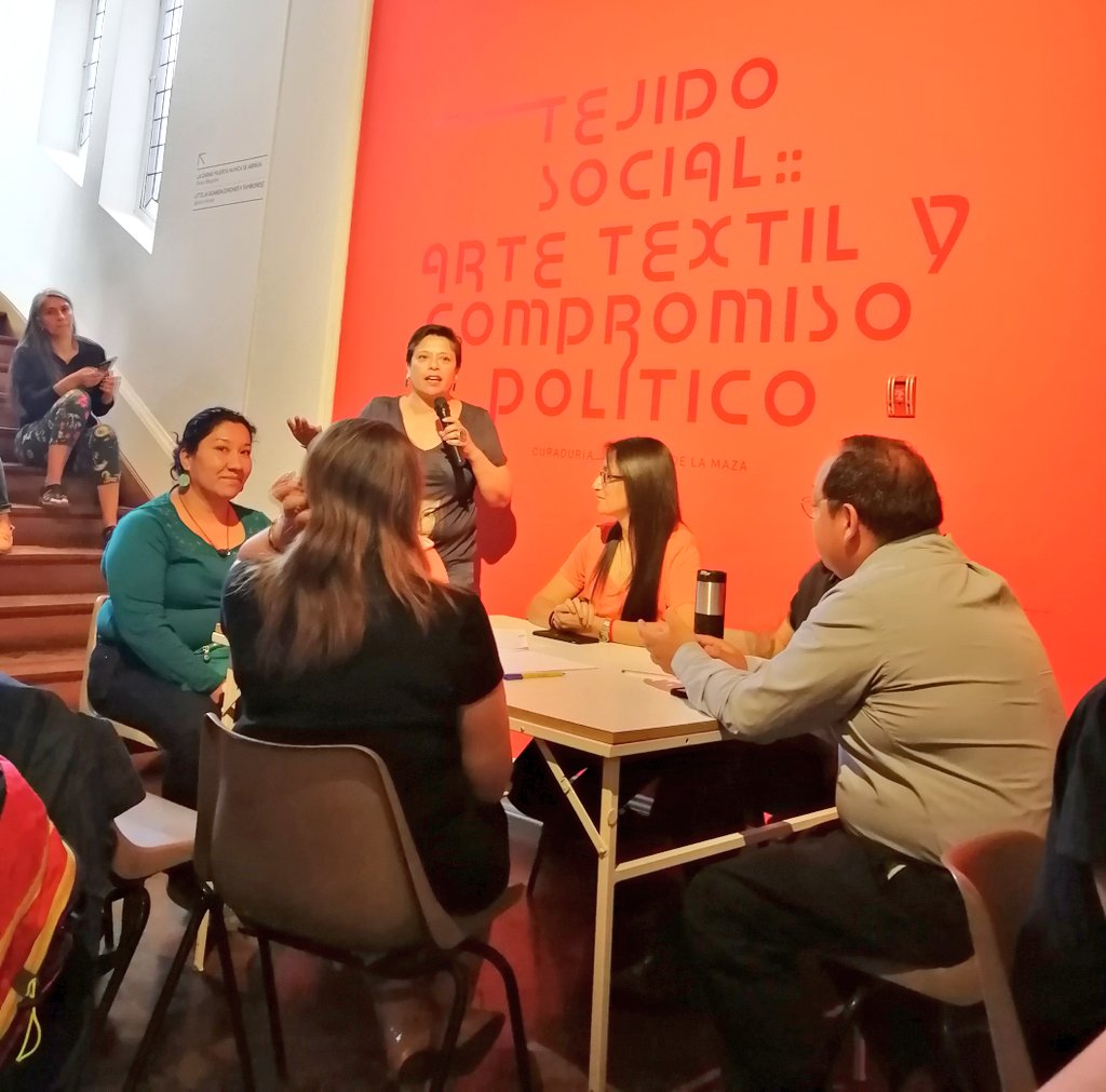 ana_maria_yanez's tweet photo. Estudiantes, docentes, asistentes de la educación y apoderados estamos en este momento en @mssachile en el #CabildoAbierto por la Educación Pública. Necesaria conversación de las diferentes realidades en Escuela y Liceos.
#EstoNoPrendio https://t.co/t0I1U97zg2