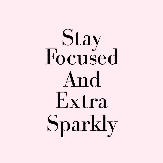 MrsDJBrown's tweet photo. Happy Friday, gorgeous peeps! Make it fabulous! #ExtraSparkly ♥️☀️✨ https://t.co/nknUrQ7IyY