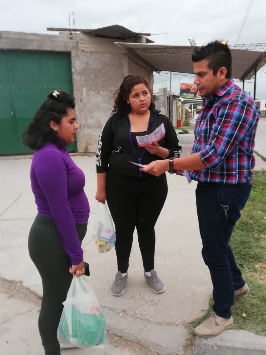 paolobalderrama's tweet photo. Gracias a los vecinos de Barrio Fraternidad por recibir las propuestas de @GustavoSaenzOK Gobernador, juntos y unidos todo es posible.#SaltaTieneFuturo #Lista221. @NDemitropulos @matiascanepa @RomeroBettina @DARIOMADILE @luispulo https://t.co/edKCvazri4