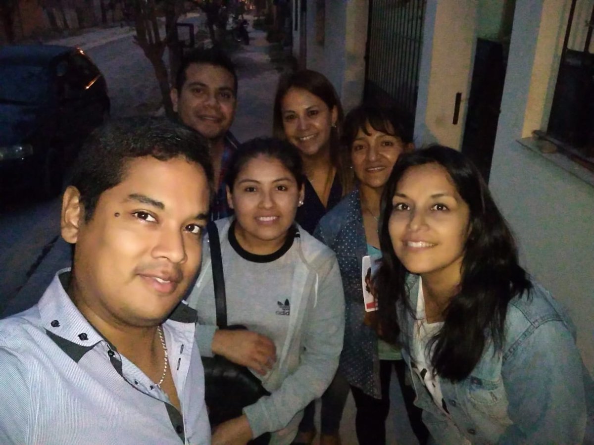 paolobalderrama's tweet photo. Gracias a los vecinos de Barrio Fraternidad por recibir las propuestas de @GustavoSaenzOK Gobernador, juntos y unidos todo es posible.#SaltaTieneFuturo #Lista221. @NDemitropulos @matiascanepa @RomeroBettina @DARIOMADILE @luispulo https://t.co/edKCvazri4