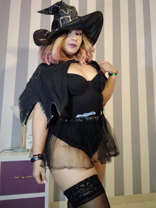 Halloween .... Costume @CamSodaLive  #camsodawin https://t.co/3BMWGC5Pqs<a class="tags" href="/tag/camsodalive">@camsodalive</a><a href="/tag/camsodawin"class="tags">#camsodawin</a>