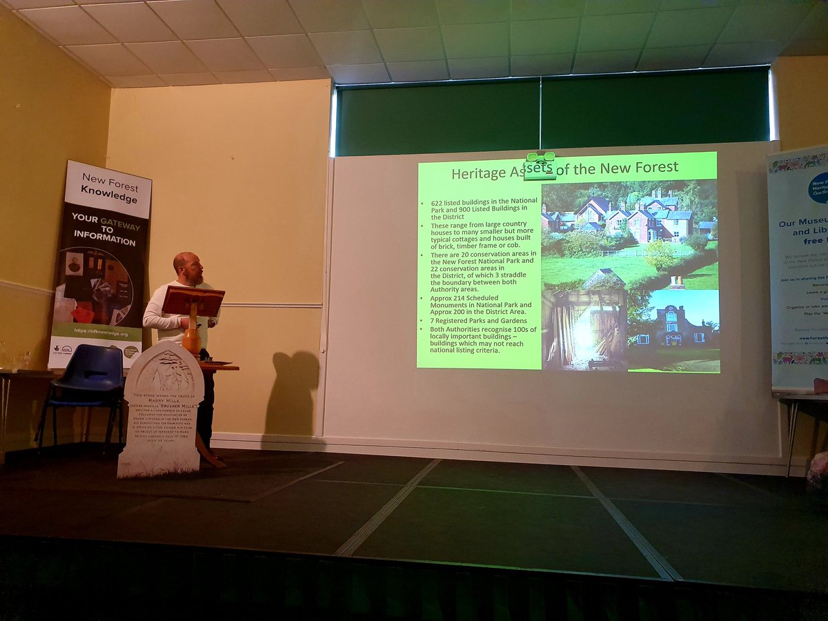 NFKnowledge's tweet photo. First speaker of the #NFKnowledge2019 Built Environments in the #NewForest conference is Warren Lever from @newforestdc talking about traditional building materials & techniques & how they contribute to a strong local character & distinctiveness. #Timber #Cob #heritage https://t.co/JJJfi9x2oZ