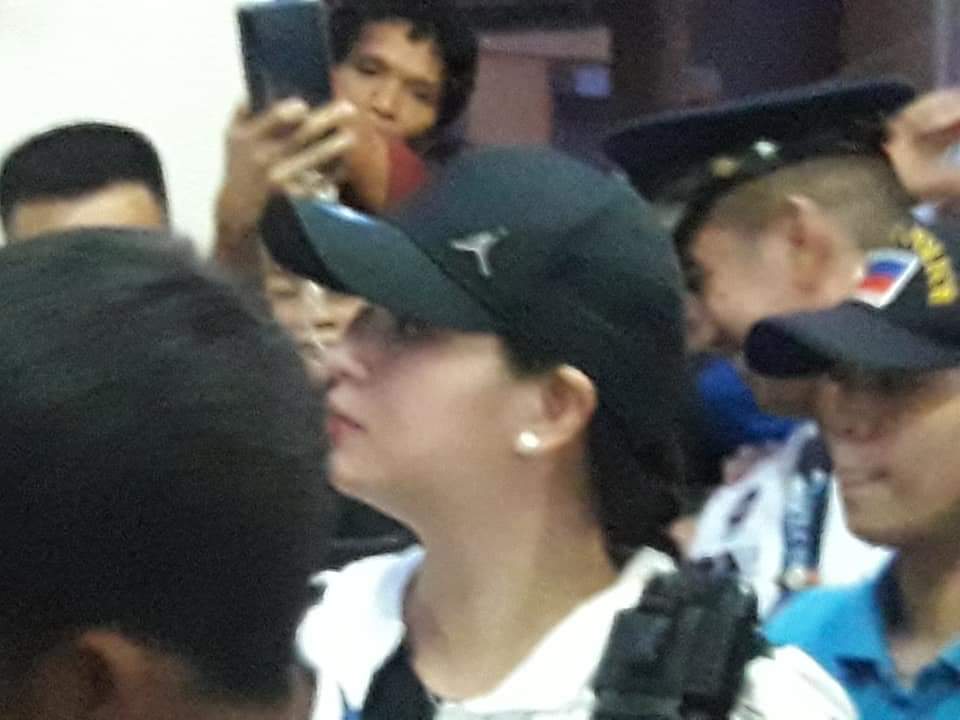 St0neyFire's tweet photo. A truck load of goods worth half a million is ready for distribution for the earthquake victims in Makilala, Cotabato  from the showbiz star Angel Locsin.

@143redangel
#AngelLocsin

#EARTHQUAKEVICTIMS
#BangonMindanao https://t.co/CDXXfeIxsL