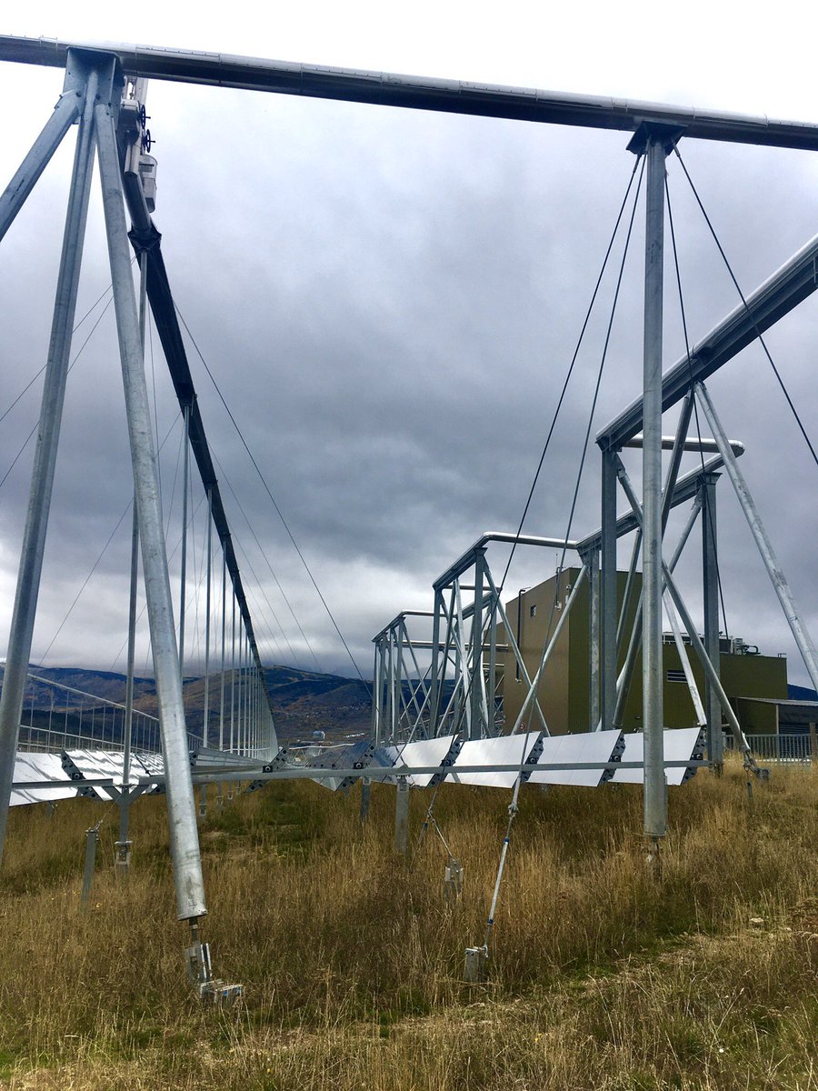 benoitpraderie's tweet photo. #Cerdagne (#PO), territoire pionnier mondial de l’énergie solaire thermo-dynamique : #Odeillo (1962), #Themis (1983), et #Llo (2019). https://t.co/eLICUlaxrR
