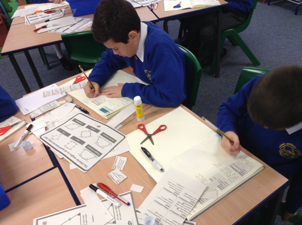 JamesBrindleyPS's tweet photo. Year 6 have had some excellent discussions about shapes this morning and have been using their reasoning skills to justify their ideas.
#alwayssometimesnever #quadrilaterals #triangles https://t.co/GKnsx71oJZ