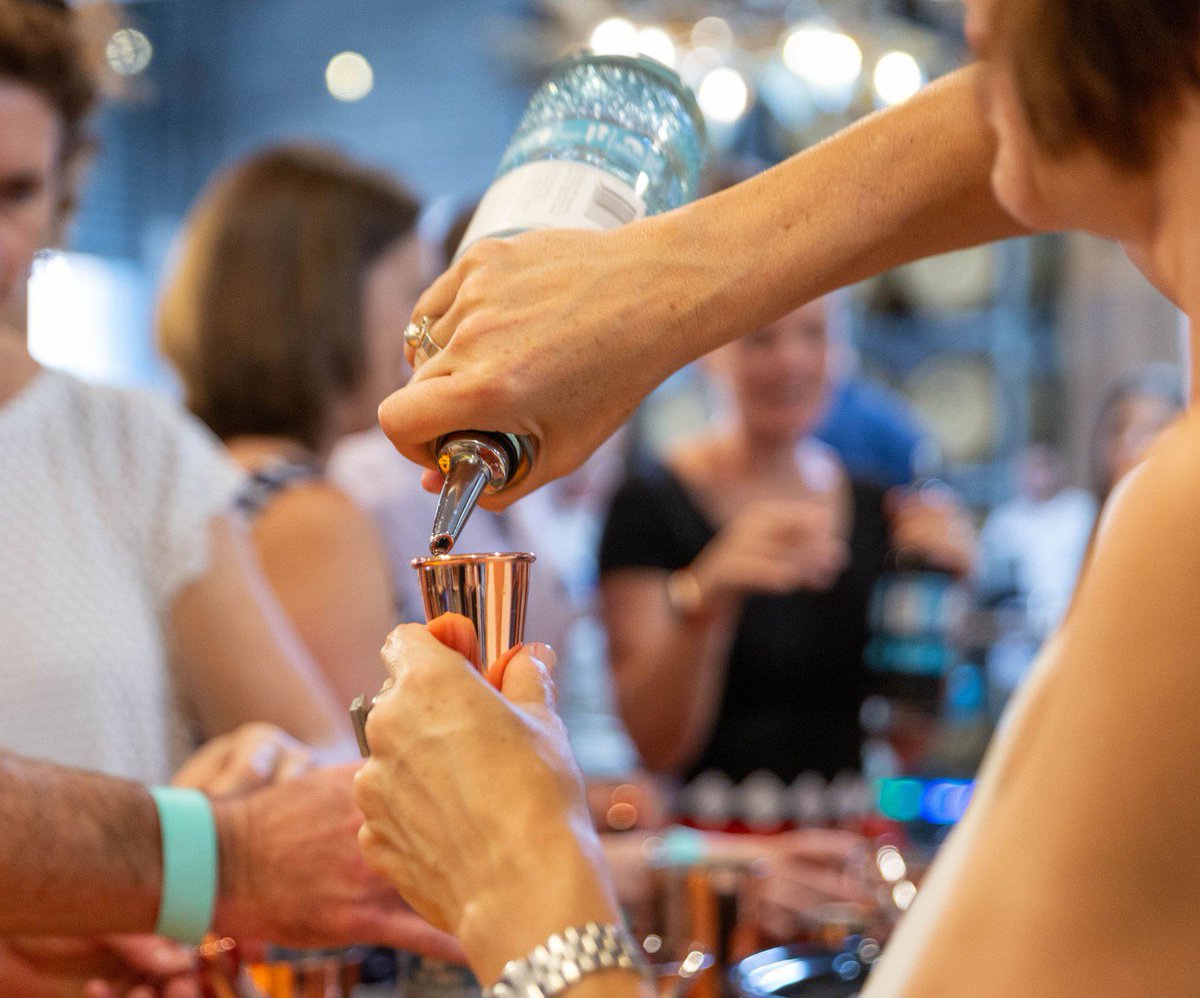 manlyspiritsuk's tweet image. Are you a #homebartender ?

Click this link to add Manly Spirits to your home bartending station! 💙31dover.com/brands/manly-s…

#australiangin #homebartending