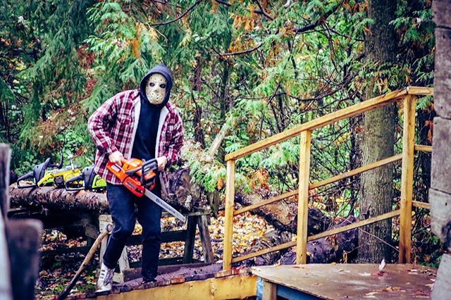EAdamsPolicy's tweet photo. Did you visit @saundersfarmfun during #FrightFest? Did you dare to go at night? Which one was your fav set in the very scary Hayride? #myottawa #saundersfarm #halloween #hauntedhayride #scary #narcityottawa #facesottawa…
📸 https://t.co/XHHSrd177b via https://t.co/wMQDFlFufQ https://t.co/4YHQJdTDQK