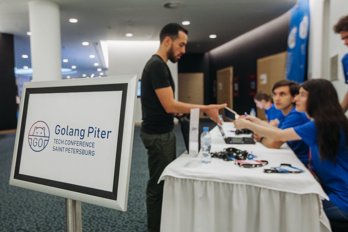 GolangPiter's tweet image. Enjoing our first Golang Piter Conference 🔥

#golang #golangpiter