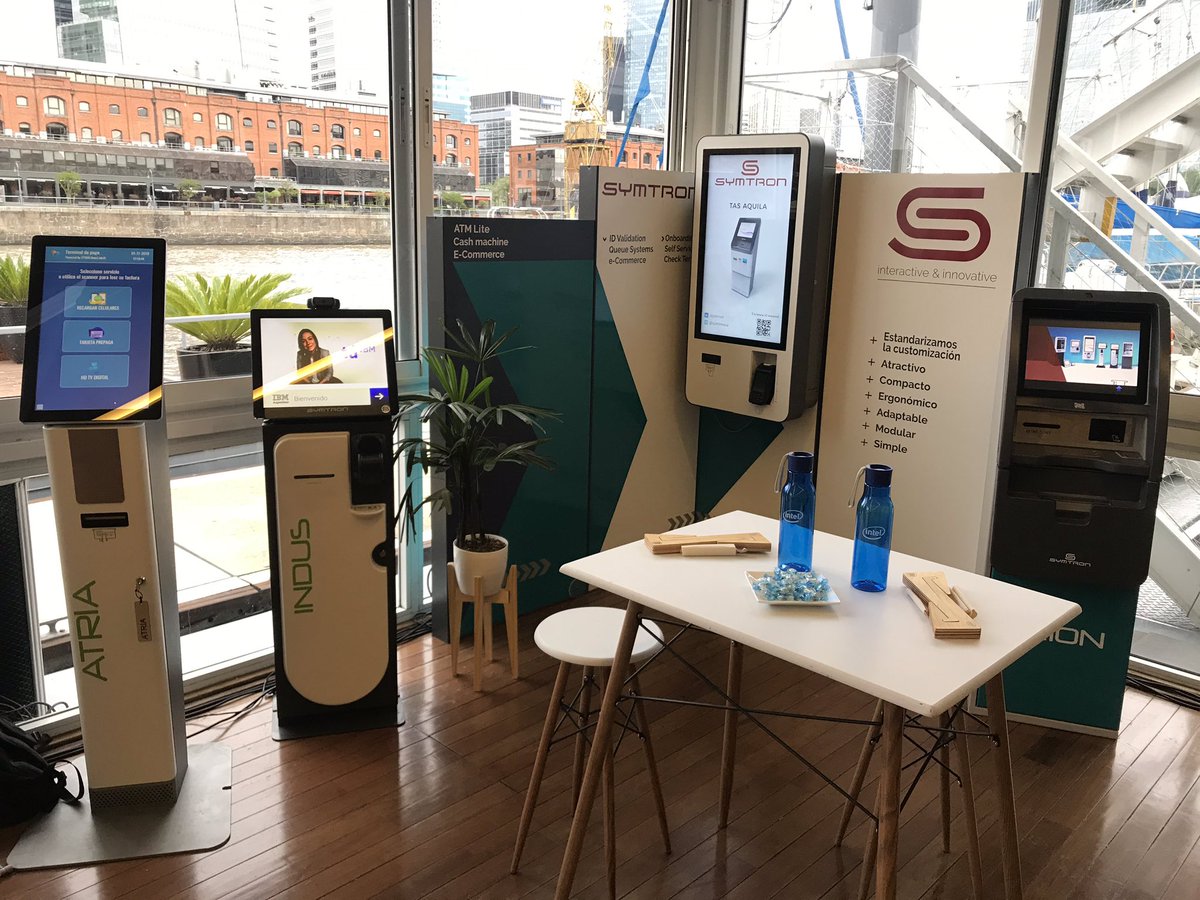 symtronsa's tweet photo. @symtronsa presente en #AMBA presentando soluciones para el #retail y la #banca en el 27’ Congreso de Tarjetas de Crédito #marketing #tarjetasdecredito #kiosk #fintech #cardclub #creditcard https://t.co/ckgjiQbuHG