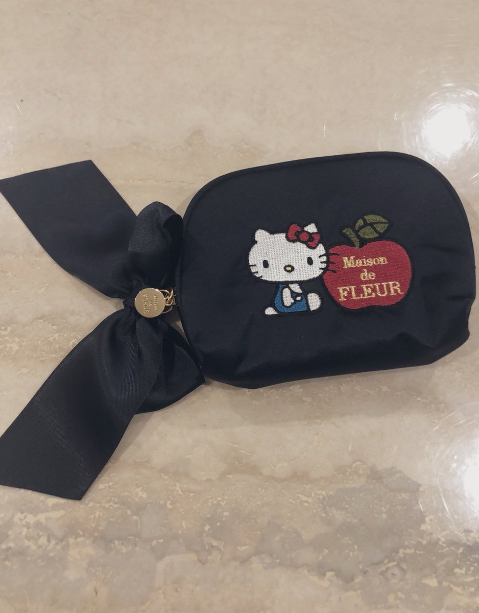 水谷さくら メゾンドフルール キティちゃんの限定コラボ 今日から4日間限定と知って買いに走りました ˆ ˆ どちらも大好き 可愛すぎる メゾンドフルール キティちゃん 限定コラボ 水谷さくら メゾンドフルール キティちゃんの限定コラボ 今日から4日間限定と知って買いに走りました ˆ ˆ どちらも大好き 可愛すぎる メゾンドフルール キティちゃん 限定コラボ