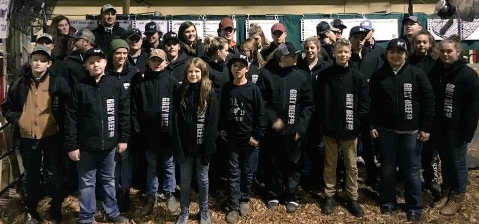 farmsteadgal's tweet image. Thanks 2 the #Grey4H  Beef Team 4 using Farmstead Ag Swag Solutions 4 their RAWF #teamswag!  They r going to be well decked out as the largest county team at the.#RAWF 4H heifer show!  Thanks to the generous supporters of our #4H program....