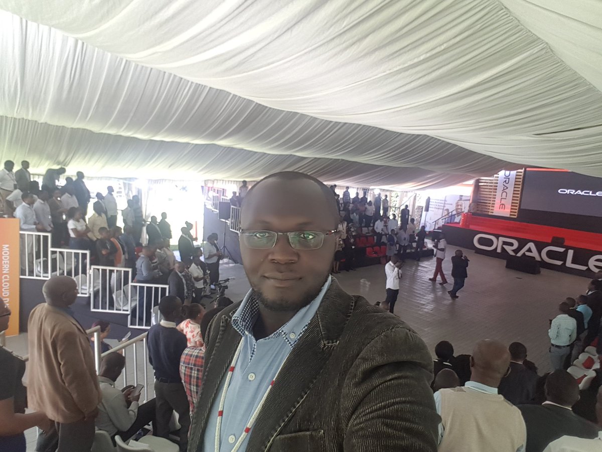 cjuliens's tweet photo. @Oracle_Africa #OracleMCXS #OracleMBS #OracleMCD Tech changing the world, by enabling us execute differently https://t.co/QpAVt3uBd7