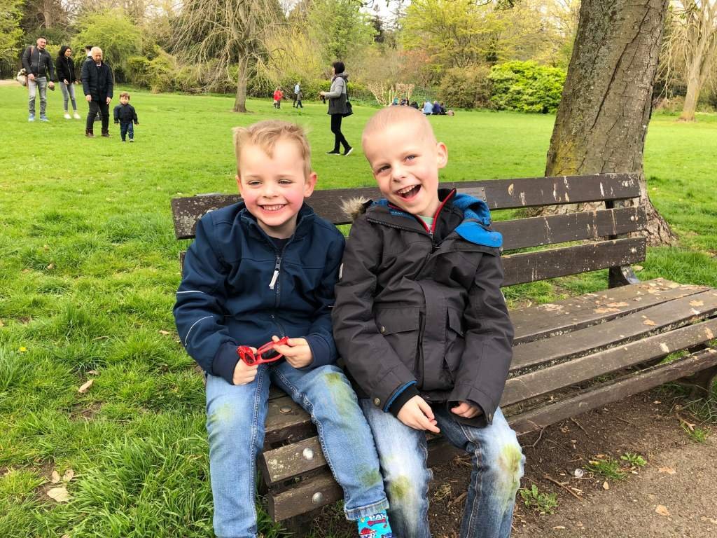DKMS_uk's tweet photo. “He was so pleased he could save his brother” 👬

Ben is fighting Acute Lymphoblastic Leukaemia. Thankfully his brother Elliot is a match.

But Ben’s family know that not everyone is this lucky.

Request a swab kit &amp; go on standby to save a life like Ben’s https://t.co/oNqegNUXJC https://t.co/V4WByfMBIZ