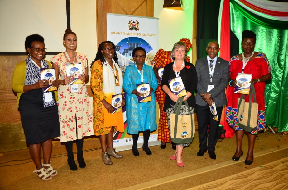 PA_EastAfrica's tweet photo. Access to affordable, reliable, sustainable and modern energy for all is a key global development target under #SDG7. The new Gender Policy in Energy  pulls out a set of recommendations to advance improvement toward the achievement of the SDGs.#BalanceforBetter #genderequity https://t.co/gmAtA0lI9W