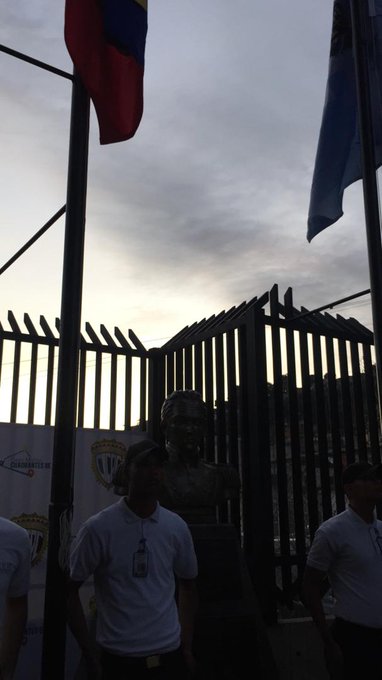 Cicpc0391's tweet image. Inicio de los Actos Conmemorativos al XVIII Aniversario del Cuerpo de Investigaciones Científicas, Penales y Criminalísticas. #MesAniversarioCicpc #CICPC