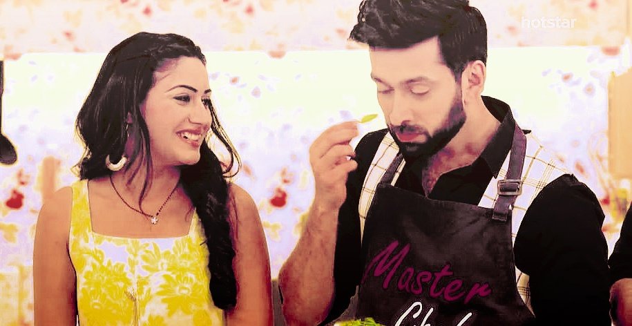 BestofShivika's tweet photo. #shivika #ishqbaaaz https://t.co/GtjLrmdBdh