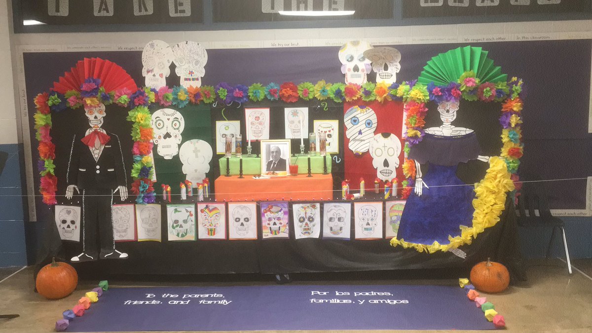 Joseph35670768's tweet photo. Altar at HBG for Dia de los Muertos https://t.co/qmUhEJGpFI
