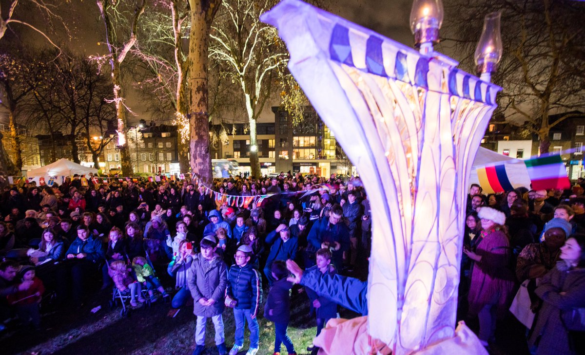 ChabadIslington's tweet photo. Islington Menorah Lighting will take place on Sunday 22 Dec 2019, the 1st night of 🔥#Chanukah! 🔥
Save the date &amp; attend of Facebook https://t.co/iQGEDwdTpy
@IslingtonBC @IslingtonMayor @IslingtonLife @RichardWatts01 @JewishMuseumLDN @ChabadUK @JewishChron @JewishNewsUK https://t.co/Otyz505JnC