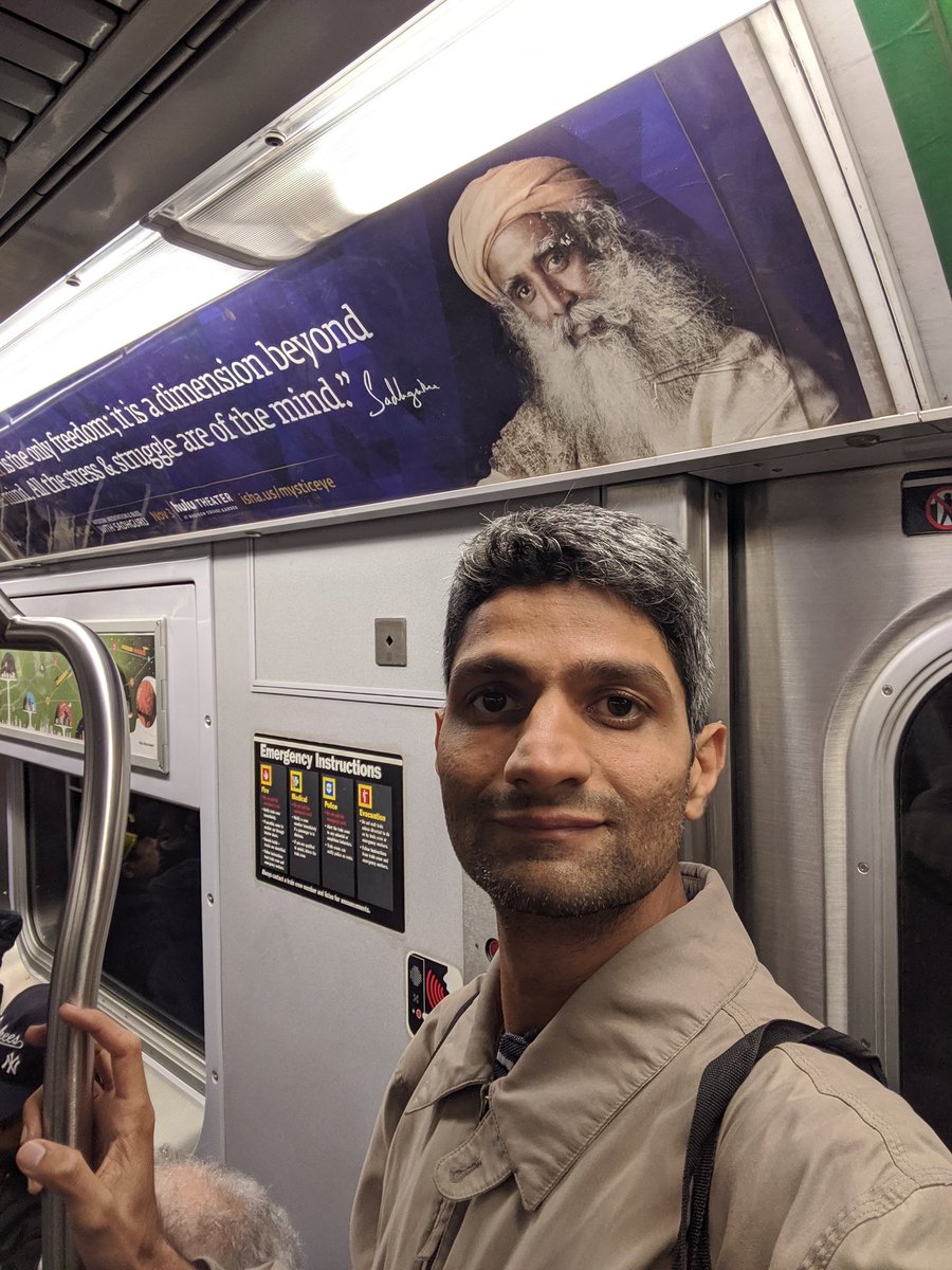 rahul04joshi's tweet photo. Sadhguru in NYC.
#SelfieWithSadhguru #SadhguruInNYC https://t.co/qVC1MVa4Qj