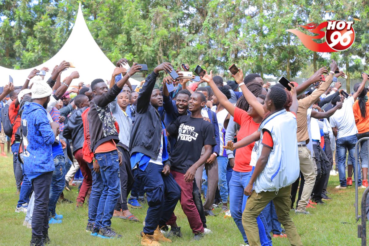 Hot_96Kenya's tweet photo. This has been one of the best #BYOBCreationCamp ever❤️
What have you learnt from this whole experience?
#MeruNationalPolytechnic
#BYOBCreationCamp
#BYOBCreationCamp
@BLAZEKenya
@patrickigunzah
@vdjmickey
@timelessnoel1 https://t.co/S813d5w8wZ