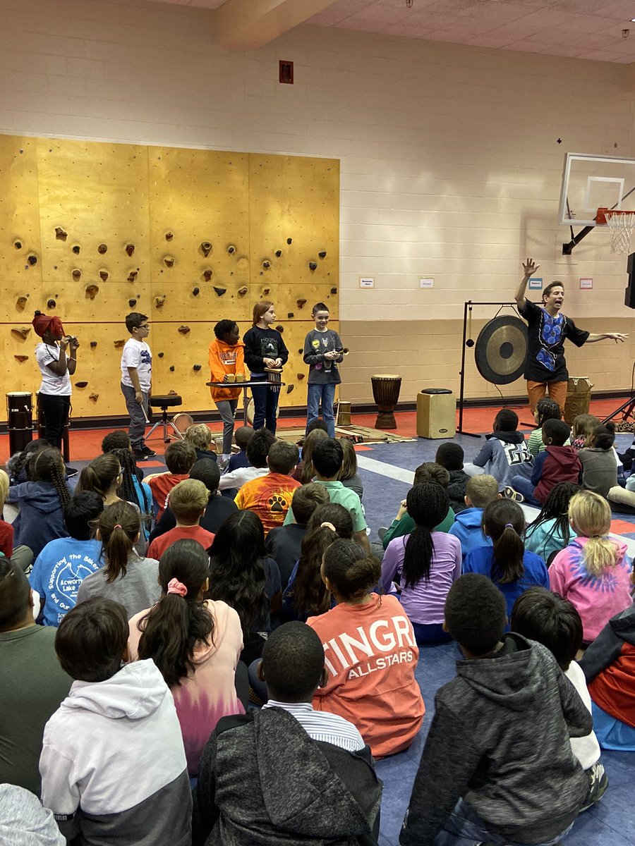 NancyRoberts4th's tweet photo. Career Day @bakerelembears is off to a great start with Performing Arts and our very own Maggie on stage! https://t.co/1pNzAIY2rl