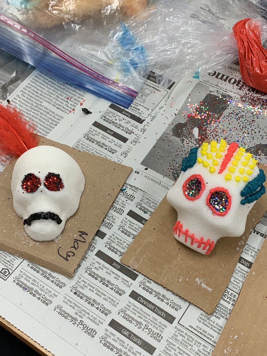 kclunsford's tweet image. #español4 #DiaDeMuertos