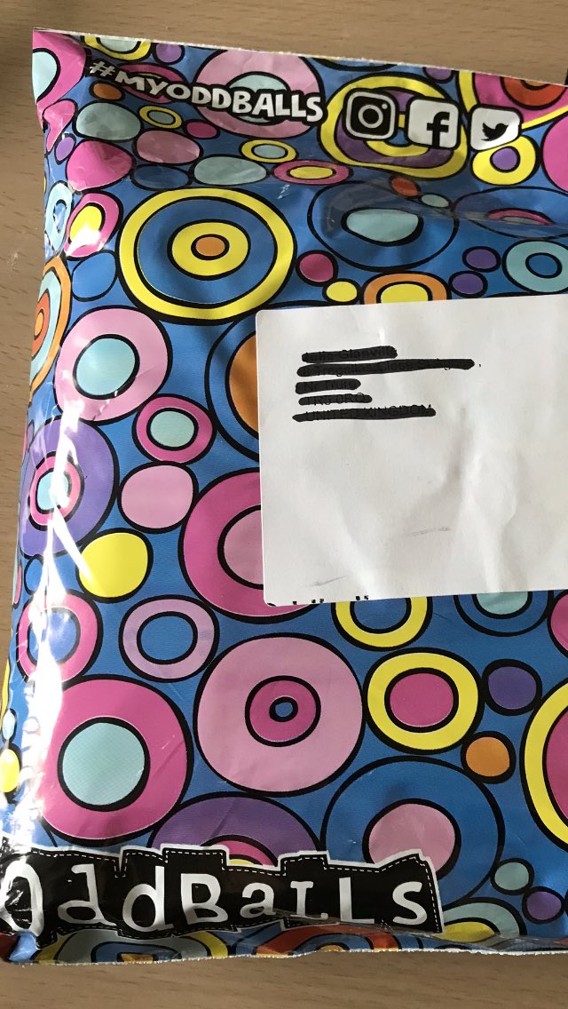 Juleslizzy's tweet photo. I love π₯° my postman when he makes such a great delivery on a wet Friday. #myoddballs #checkyourballslads #funkyboxers #raisingawearness @myoddballs https://t.co/l7i7y6xUzb