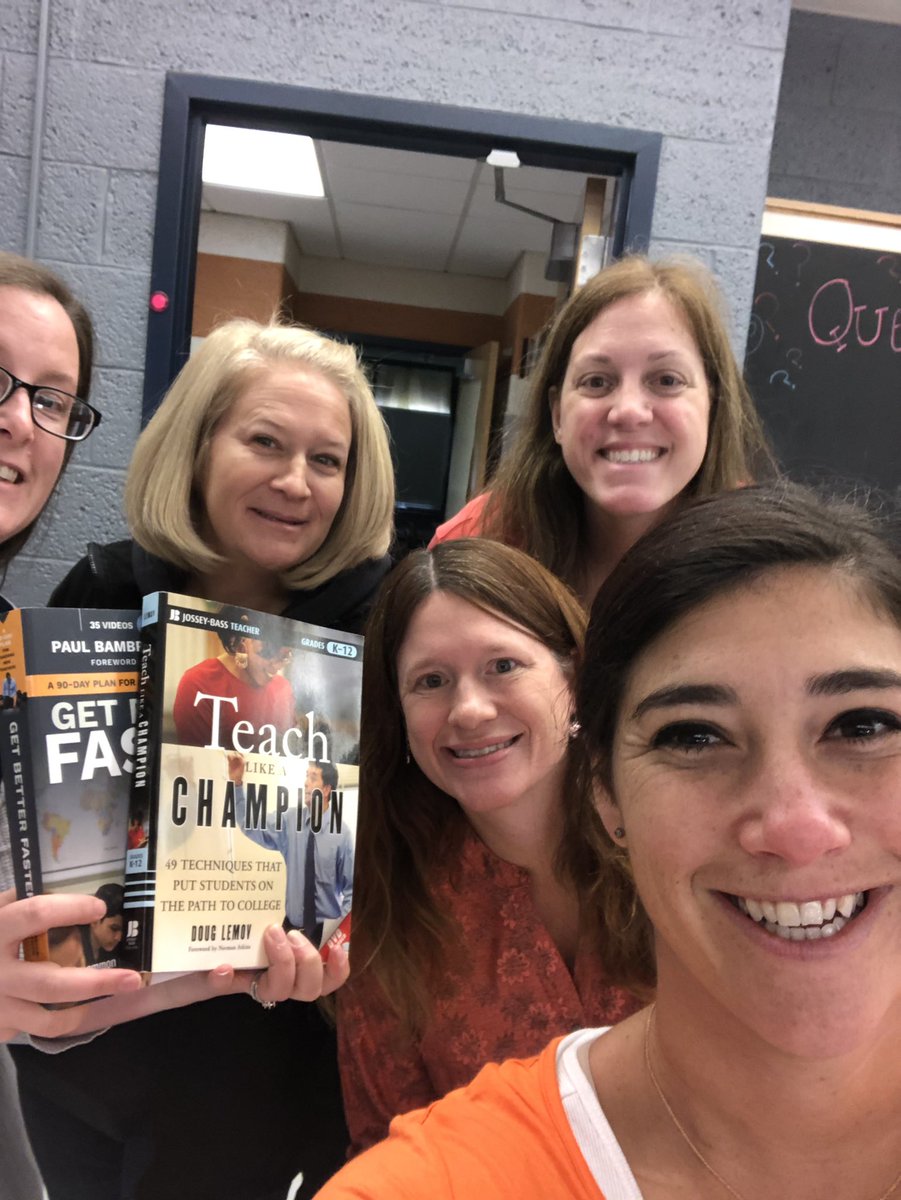 MsFreidman's tweet photo. My colleague Katie Rana has a resource book for professional growth as an educator in her classroom. She is in the DEL Tech  Hallway #chdreambuilders #PDday https://t.co/KApXwyUIDo