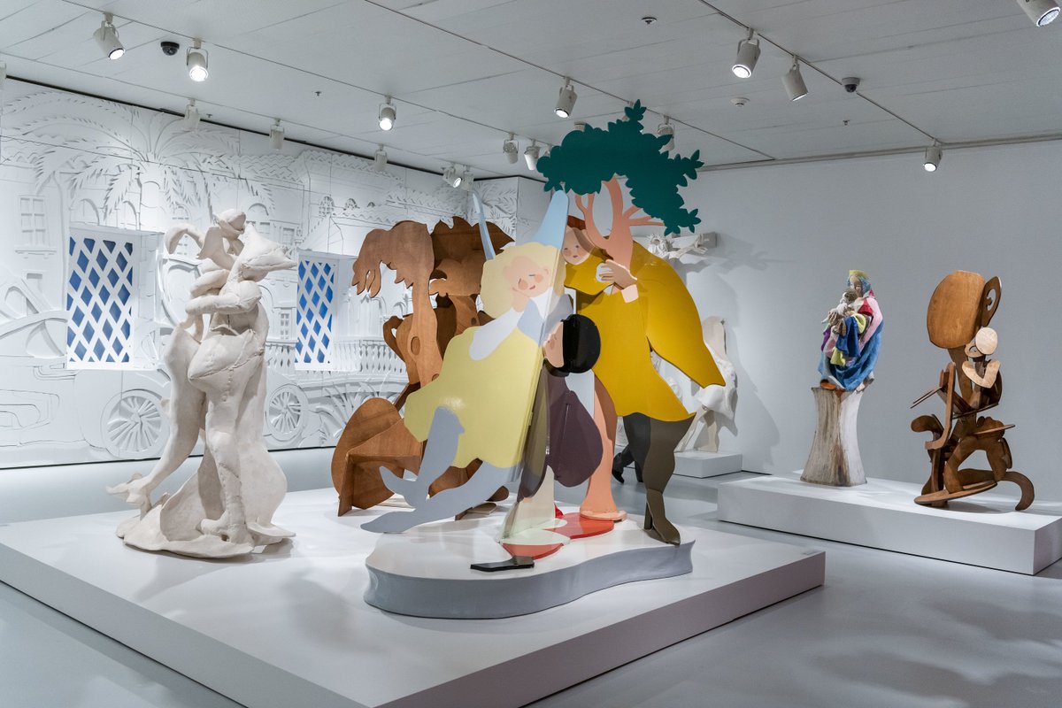TheJewishMuseum's tweet image. On view now, "#RachelFeinstein: Maiden, Mother, Crone" is the first museum survey of the New York-based artist. See three decades of sculpture, installation, painting, drawing, and video that probe notions of the feminine in popular imagination: thejm.net/2BZ5PHo