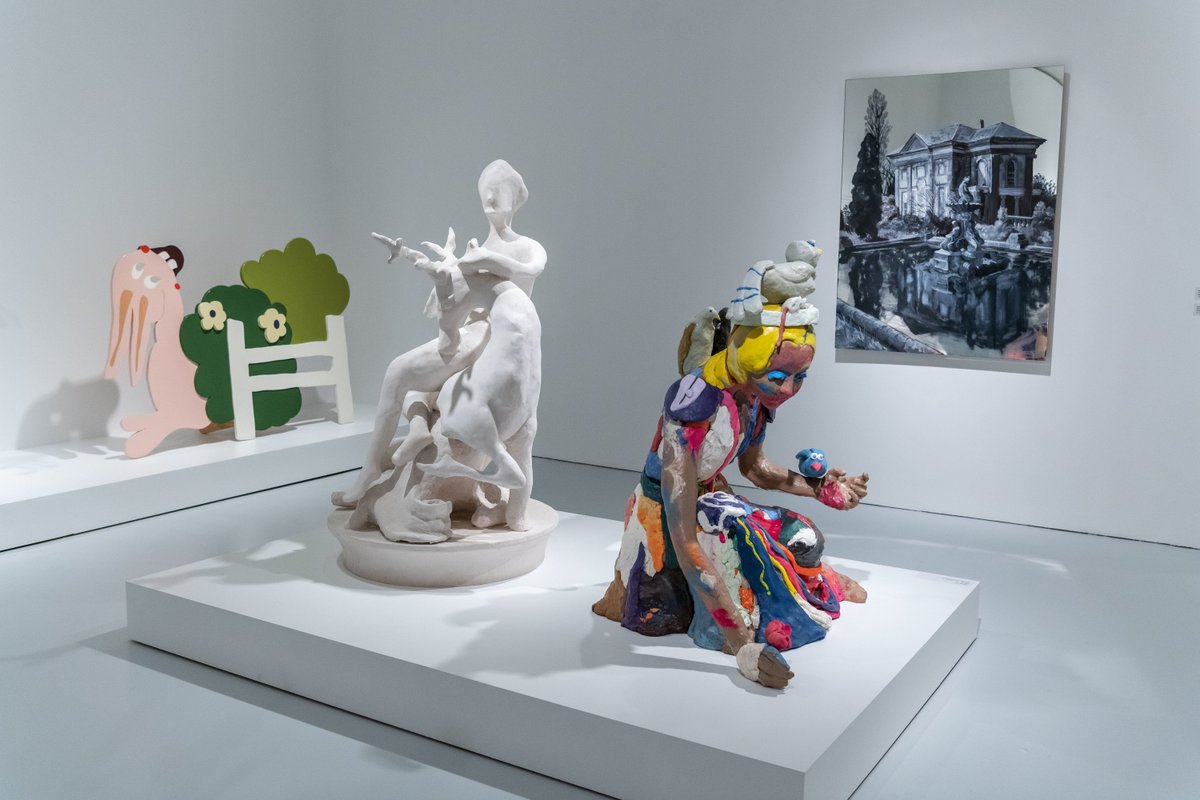 TheJewishMuseum's tweet image. On view now, "#RachelFeinstein: Maiden, Mother, Crone" is the first museum survey of the New York-based artist. See three decades of sculpture, installation, painting, drawing, and video that probe notions of the feminine in popular imagination: thejm.net/2BZ5PHo