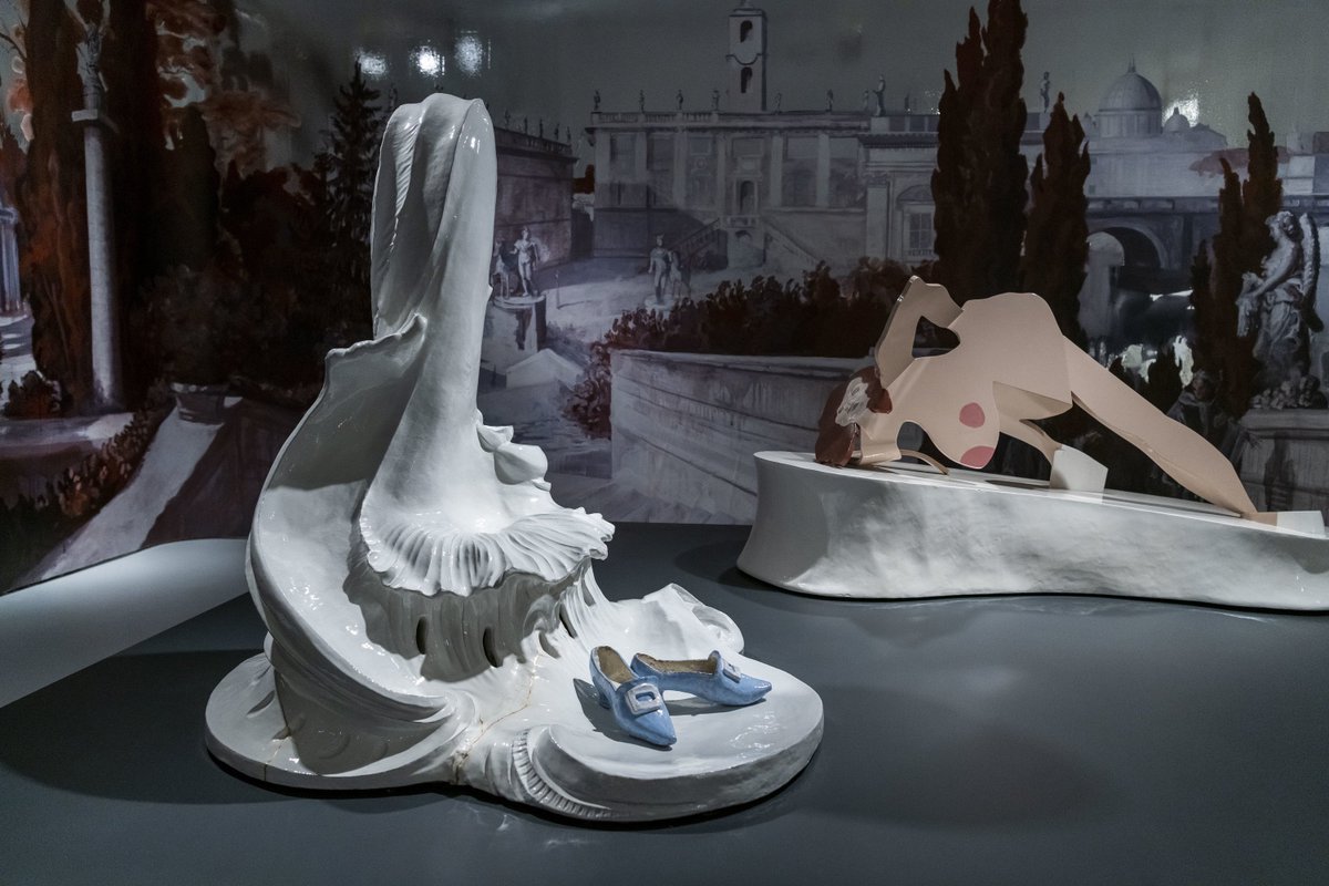 TheJewishMuseum's tweet image. On view now, "#RachelFeinstein: Maiden, Mother, Crone" is the first museum survey of the New York-based artist. See three decades of sculpture, installation, painting, drawing, and video that probe notions of the feminine in popular imagination: thejm.net/2BZ5PHo