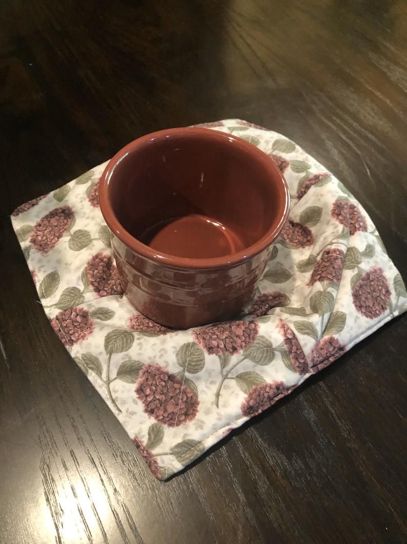 HodsonsD's tweet photo. Excited to share this item from my #etsy shop: Wine with Me - Pot Holders - Microwave Safe - Great Gift Family, friends, co-worker, teacher - Home Warming #housewares #winetheme #under20 #freeshipping #homewarming #christmasgift https://t.co/jZfD0qoGfC
 https://t.co/THZzykyMTG https://t.co/mgzvJVqxKD