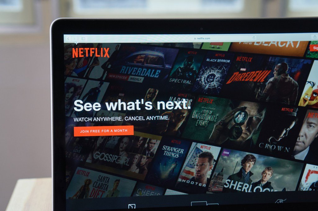 Here's Every Kid-Friendly Title Coming to Netflix in November raisingcalgary.com/heres-every-ki…