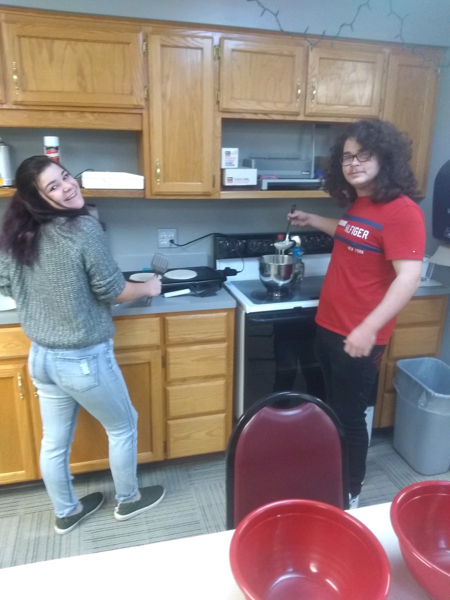 CCEOC students taking orders and making breakfast!!