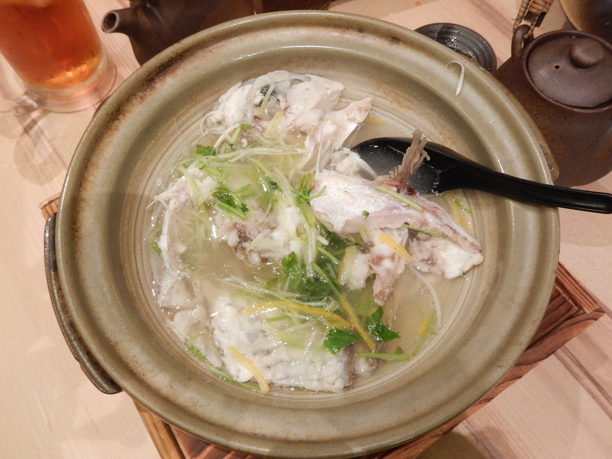 A1satisfy's tweet photo. ブログを更新しました！
「行ってきました！ジャンボ釣船 つり吉！釣って楽しく！食べておいしく！」
https://t.co/hw3NuKShg0

#ジャンボ釣船つり吉 #つり吉 #なんば #釣り堀 #釣り堀居酒屋 #楽しい #おいしい #寿司 #刺身 #居酒屋 #天ぷら #大阪 https://t.co/7PPaxSHyzs