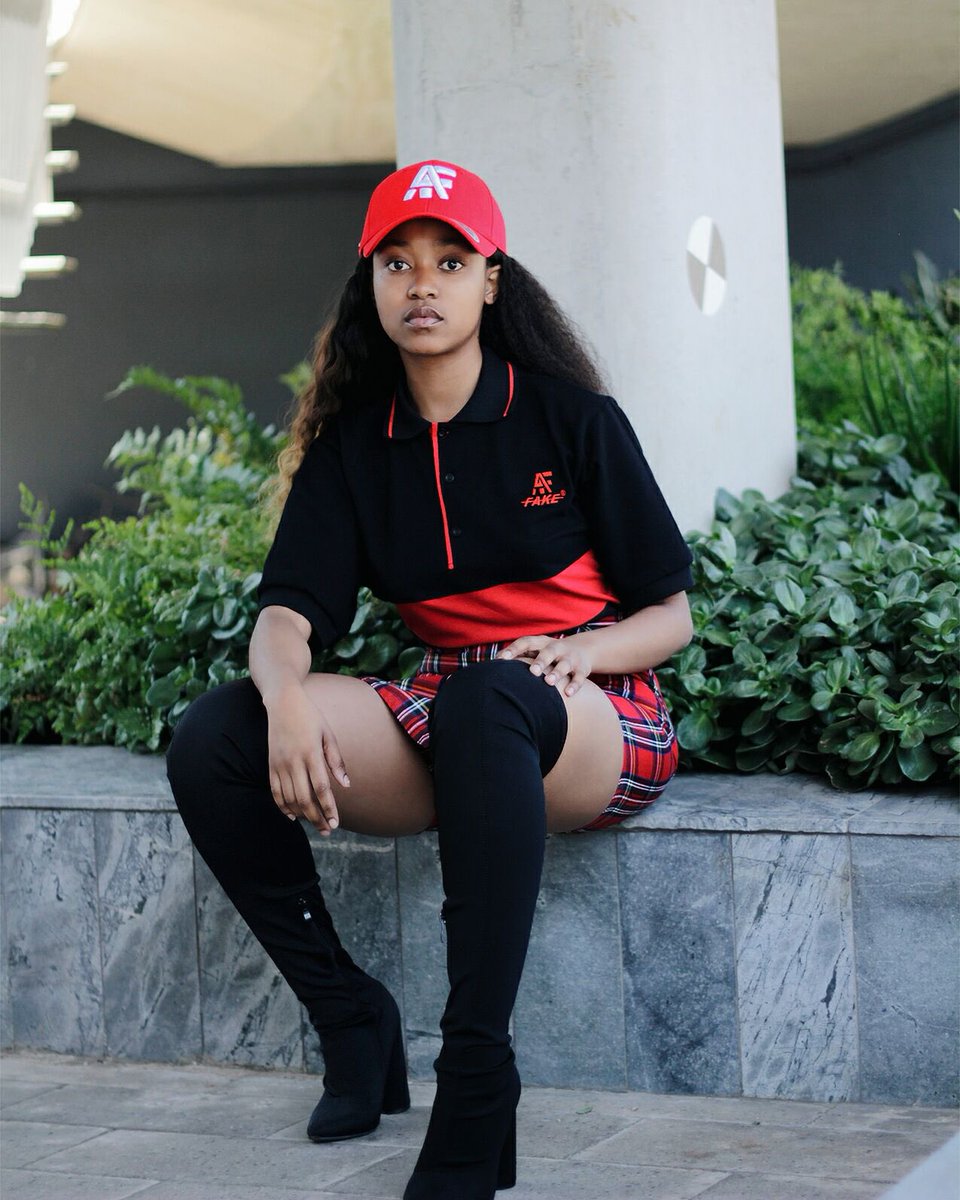 AntiFake clothing Spring/Summer collection. 
See pinned tweet for the full range or visit antifakeclothing.com☄️☄️☄️☄️
#BokFriday 
#FridayFeeling 
#BeforeDecemberkebatla