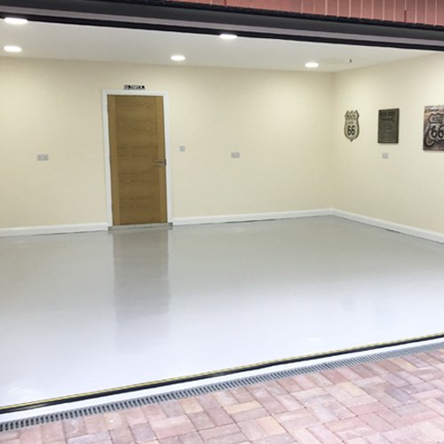 ResincoatHelp's tweet photo. We proudly manufacture the best-selling epoxy garage floor paint in the UK! High gloss finish, long-lasting and most importantly very easy to install for a DIY or professional user! Learn more here >>
https://t.co/8YO6JBoQPb

#DIY #Garage #paint #floor #homeimprovement https://t.co/j13ktyOuTR