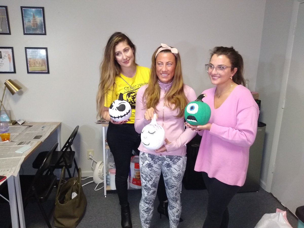 Genesis_Agri's tweet photo. Here are the three winners of the #pumpkinpainting contest! Thank you for all those that participated in the contest and have a #HappyHalloween!⁣

Tag a fellow #pumpkin lover!⁣
⁣
⁣#halloween #happyhallowen #halloween2019⁣
#pumpkins #pumpkincontest  #fallwinterseason https://t.co/G7E2SOKYdZ