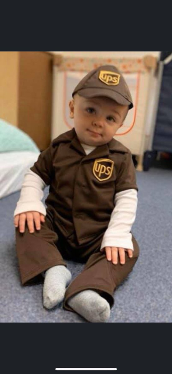 Ok, so this years Maine division costume contest wasn’t a fair fight, how do you get cuter than Jilly and Pat’s little Coleman! #upsmainepeople