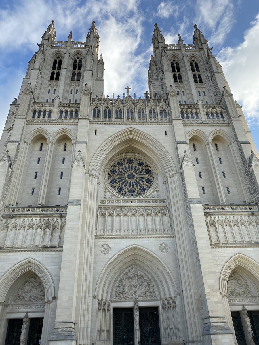 sralee300's tweet photo. The National Cathedral (plus a moon rock) #LarsonDC2019 https://t.co/0fW1xpl7D4