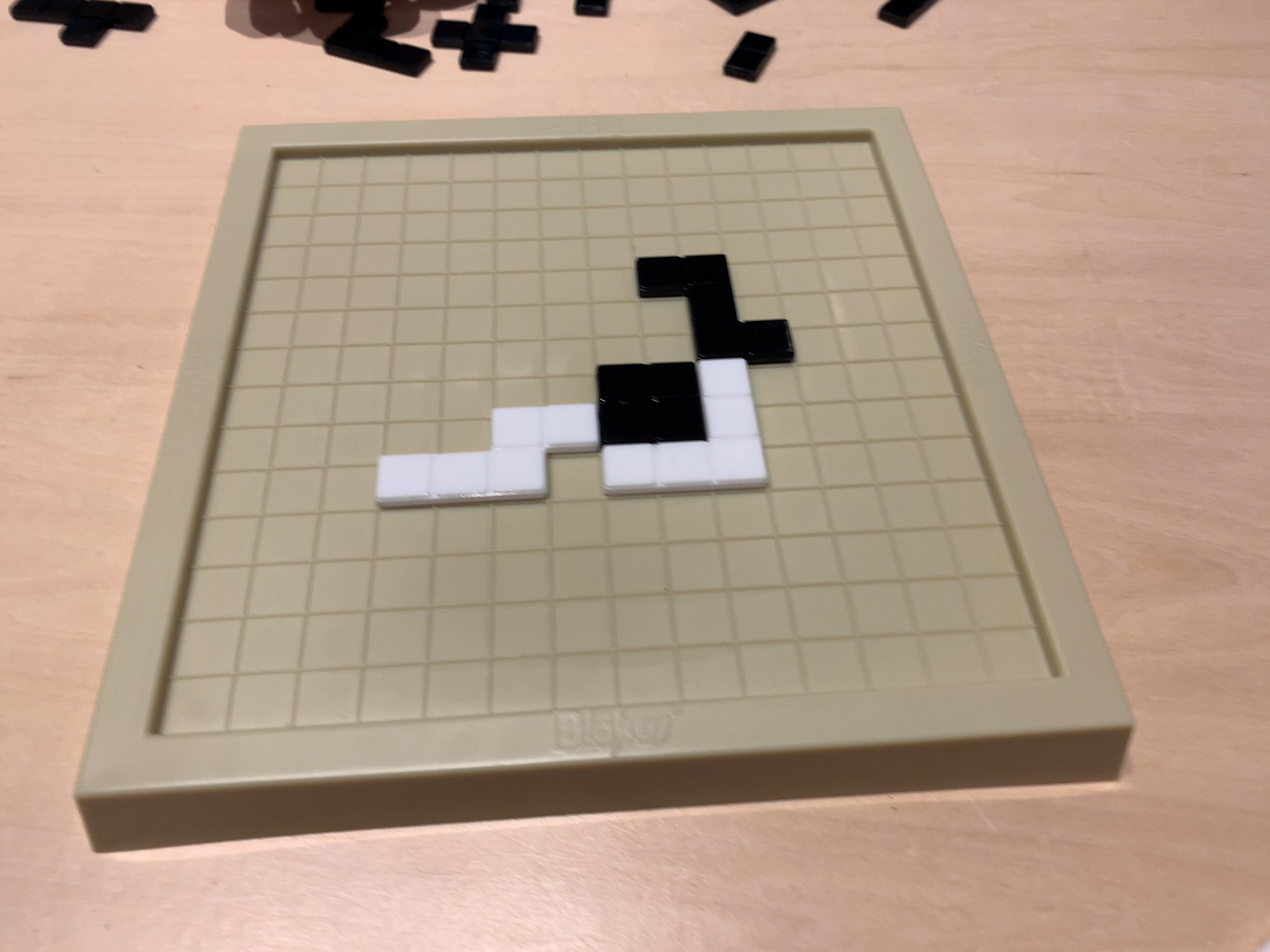 カズマ Kazuma Suzuki 2人会 6 ブロックス デュオ 囲碁民は強いという噂があるらしいが本当だろうか でも確かに今日やってみて効率的な配置や定石があるっぽいのは感じた 一歩先を見た気がする 良いゲームよね Bgkazuma カズマ Kazuma Suzuki 2人会 6 ブロックス デュオ 囲碁民は強いという噂があるらしいが本当だろうか でも確かに今日やってみて効率的な配置や定石があるっぽいのは感じた 一歩先を見た気がする 良いゲームよね Bgkazuma