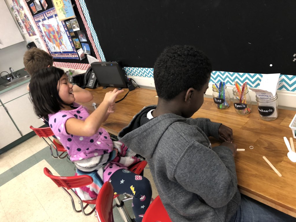 4RoederLSS's tweet photo. Designing catapults in STEAM today!  Working toward maximum leverage.  @4RoederLSS @ExeterLSS https://t.co/H9MONGFxX5